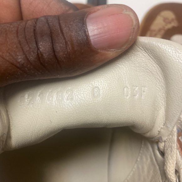 Gucci - Picture 9 of 10